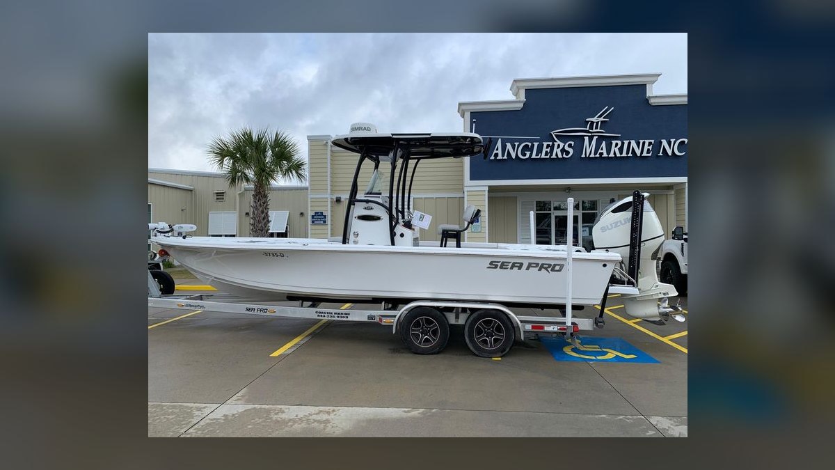 Best Used Bay Boats Under $100,000 in 2027 (Ranked) — figure 2