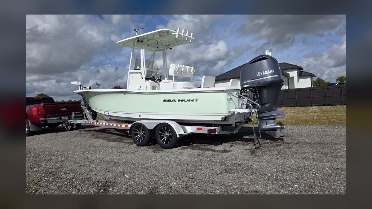Best Used Bay Boats Under $100,000 in 2027 (Ranked) — figure 5