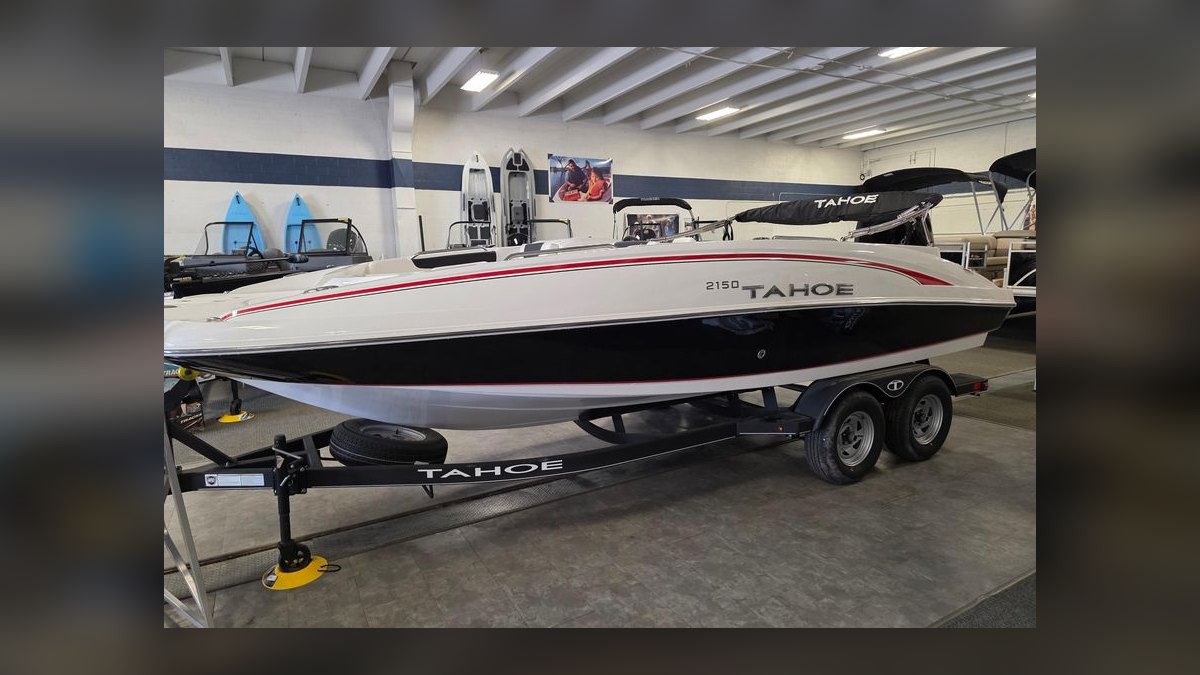 Best Used Runabout Boats Under $100,000 in 2027 (Ranked) — figure 10
