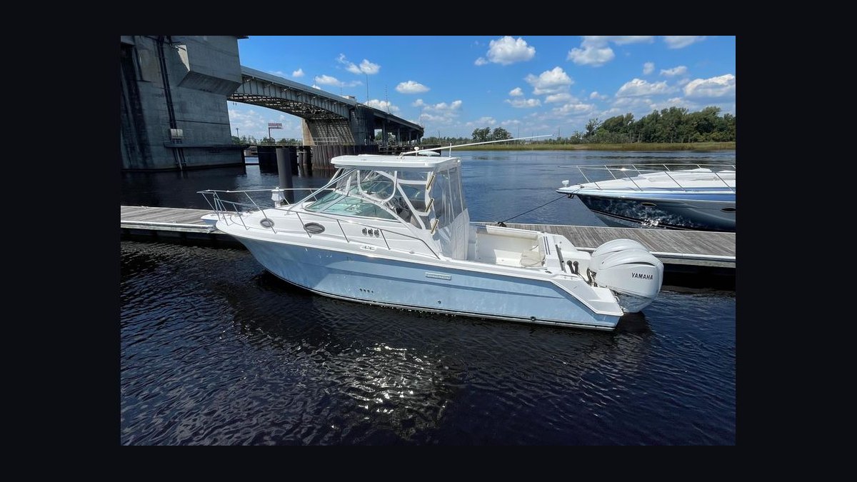 Best Used Walkaround Boats Under $100,000 in 2027 (Ranked) — figure 7