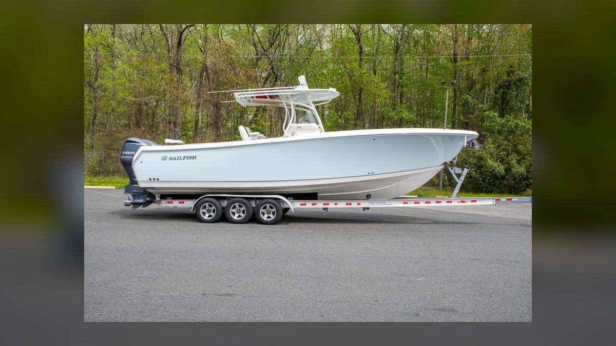 Best Boats for Offshore Fishing in 2027 (Ranked) — figure 10