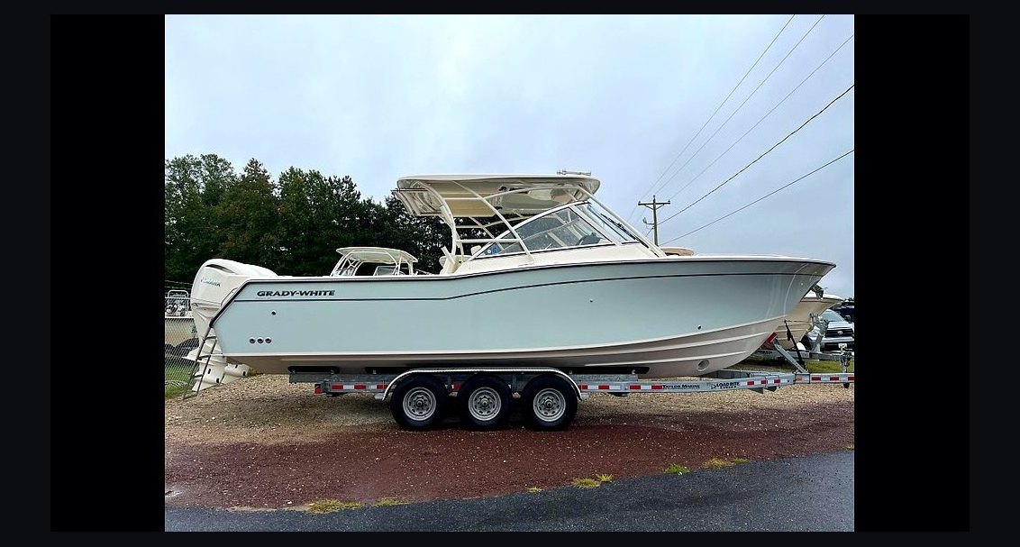 Best Boats for Overnight Trips in 2027 (Ranked)