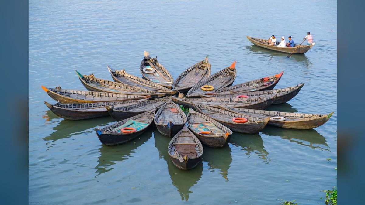 Best Boats for Big Groups in 2027 (Ranked) — figure 2