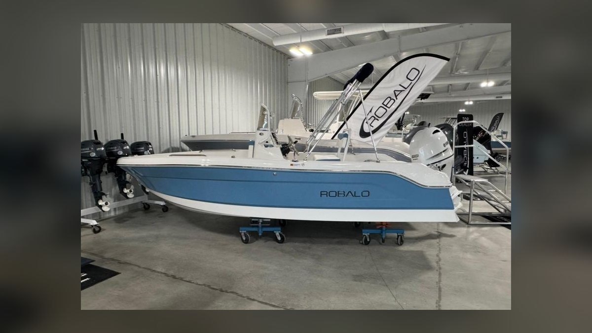 Best Boats for Retirees in 2027 (Ranked) — figure 10
