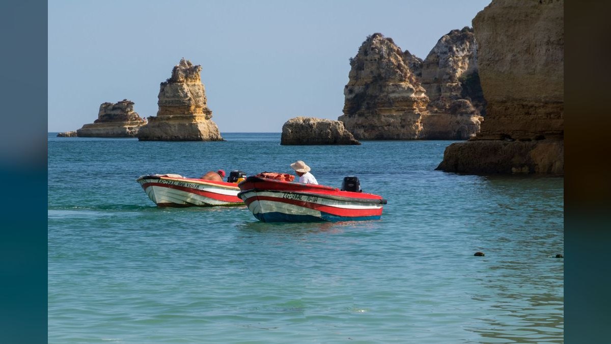 Best Boats for Day Trips in 2027 (Ranked) — figure 2