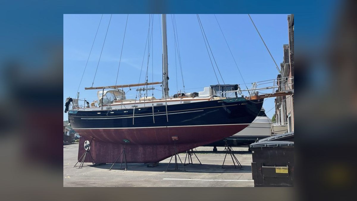 Best Boats for Liveaboard Life in 2027 (Ranked) — figure 9