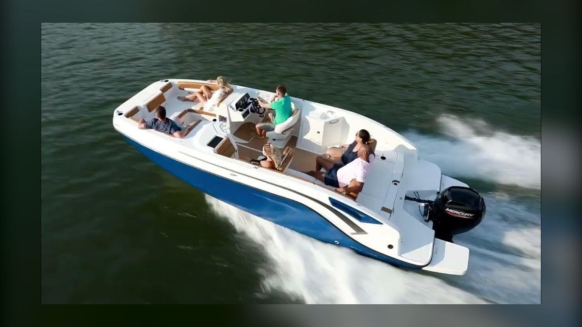 Best Bayliner Boat Models (Ranked) in 2027 — figure 3