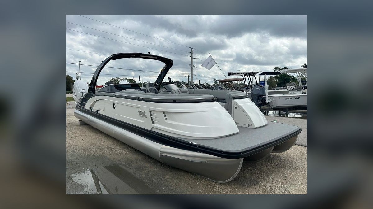 Best Bennington Boat Models (Ranked) in 2027 — figure 10