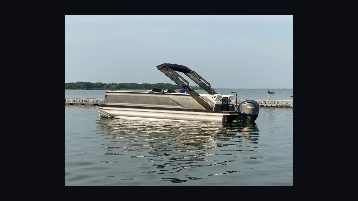 Best Manitou Boat Models (Ranked) in 2027 — figure 6