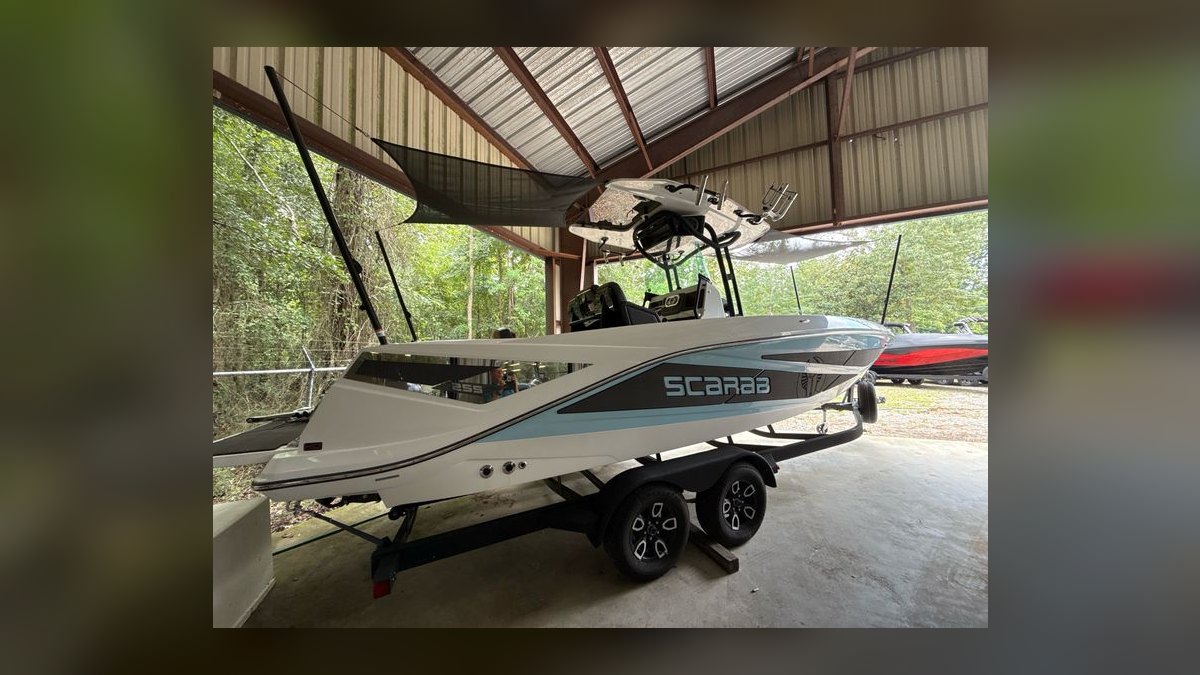 Top 10 Jet Boats 2024 — figure 10