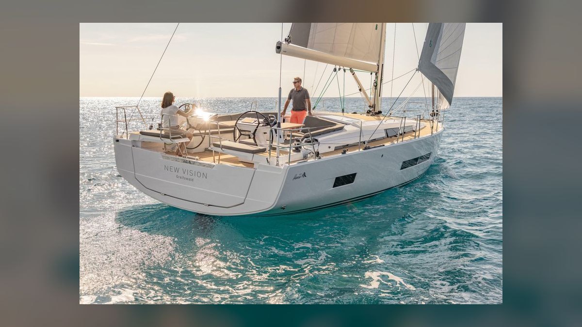 Top 10 Sailboats 2024 — figure 4
