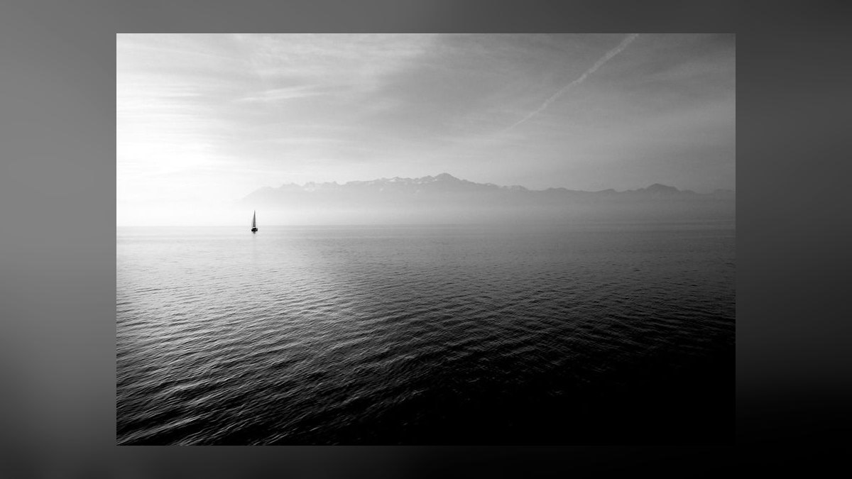 Top 10 Sailboats 2024 — figure 8