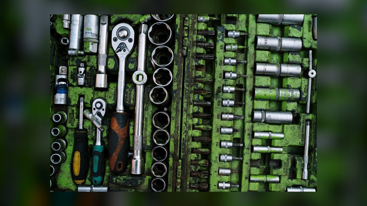 How do you audit a RevOps tech stack for redundant tools in 2027 — figure 4