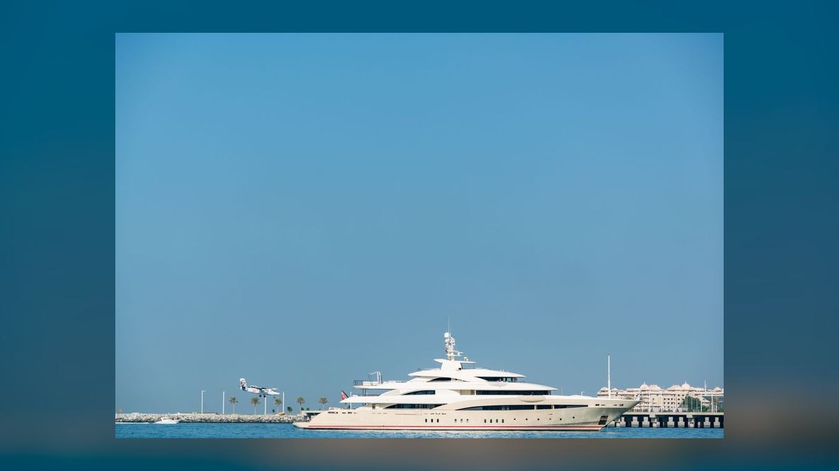 Top 10 Motor Yachts 2027 — figure 7