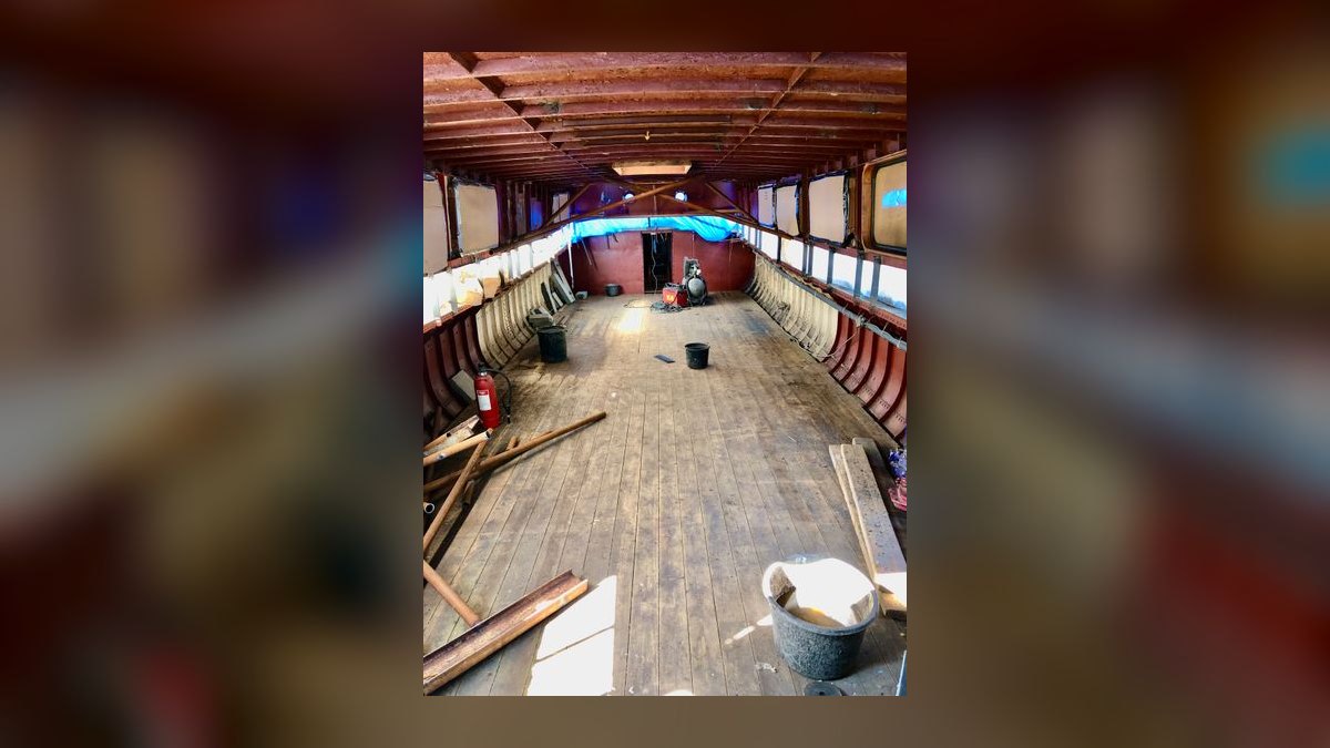 Top 10 Canal Boats 2027 — figure 10