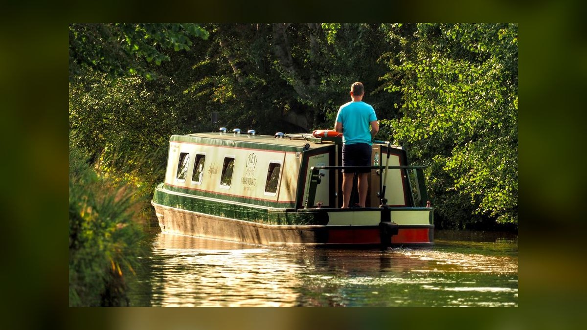 Top 10 Canal Boats 2027 — figure 6