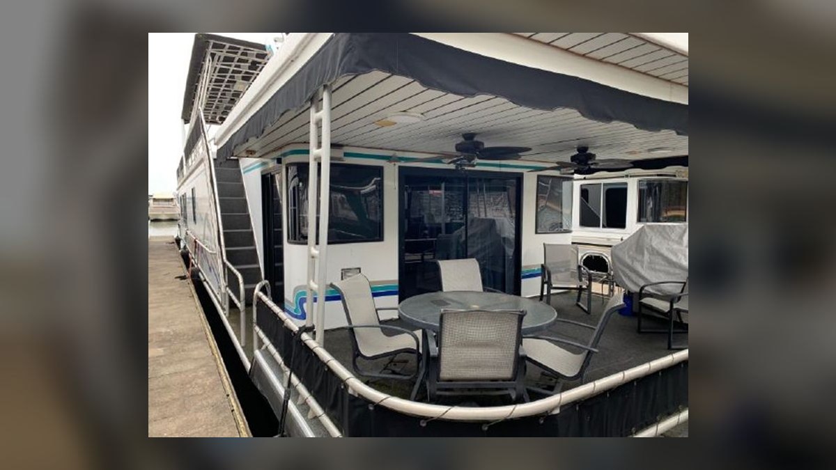 Top 10 Houseboat Models for Lake Living 2027 — figure 7
