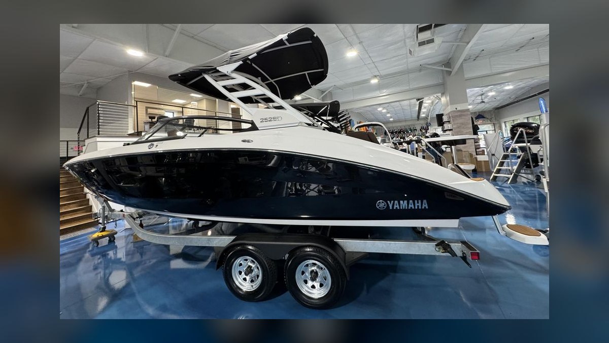 Top 10 Speed Boats 2020 — Best Overall + Best Value — figure 9