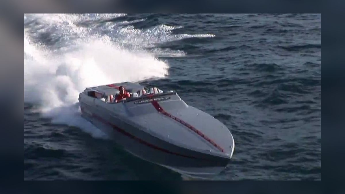 Top 10 Speed Boats 2017 — Best Overall + Best Value — figure 1