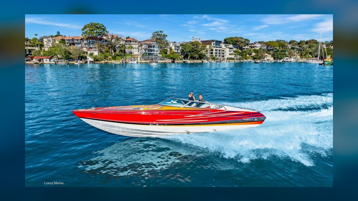 Top 10 Speed Boats 2016 — Best Overall + Best Value — figure 3
