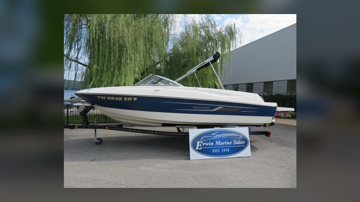 Top 10 Speed Boats 2014 — Best Overall + Best Value — figure 10