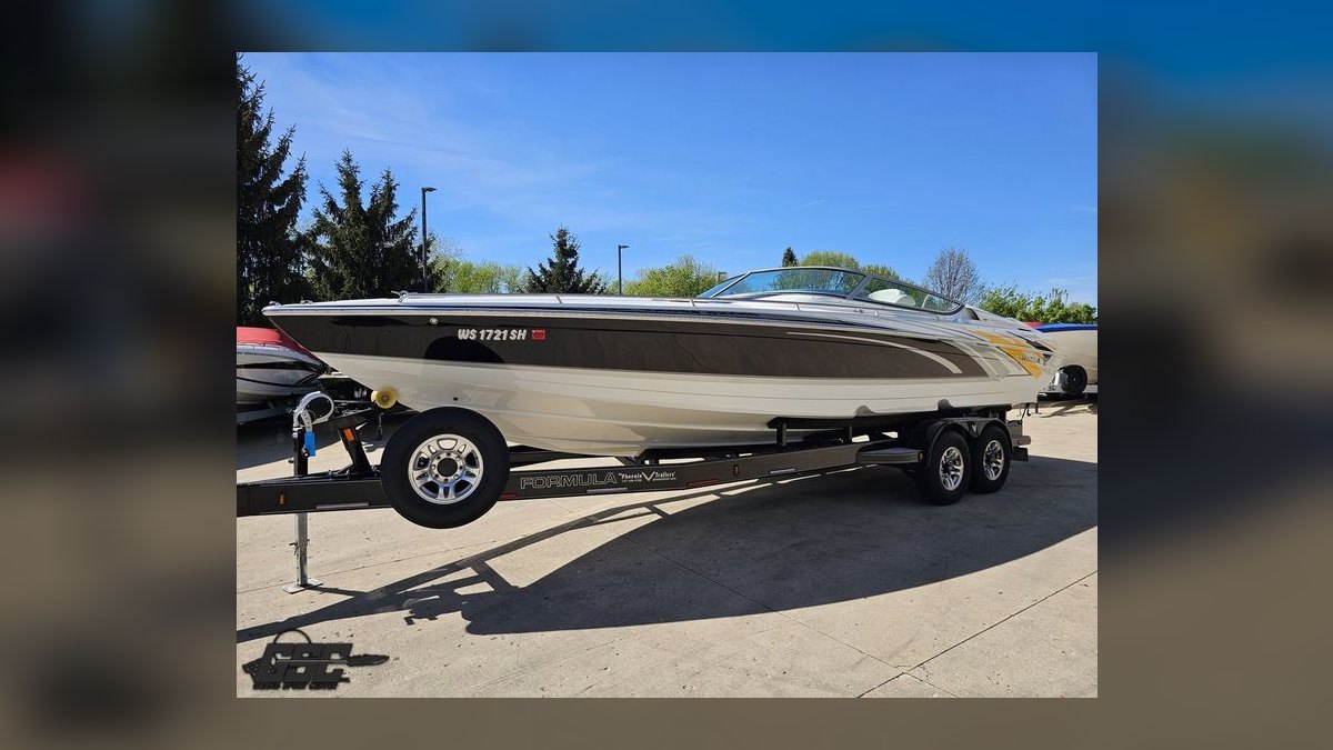 Top 10 Speed Boats 2014 — Best Overall + Best Value — figure 4