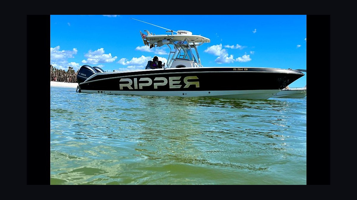 Top 10 Speed Boats 2013 — Best Overall + Best Value — figure 5