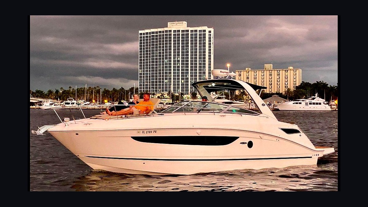 Top 10 Speed Boats 2013 — Best Overall + Best Value — figure 9