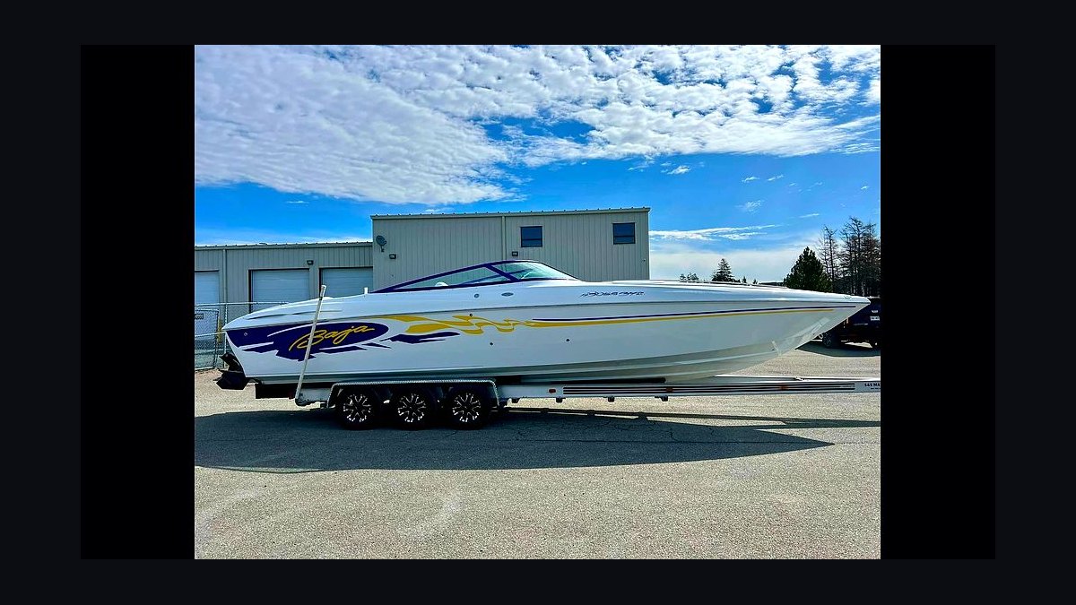 Top 10 Speed Boats 2012 — Best Overall + Best Value — figure 6