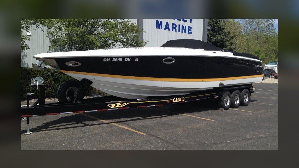 Top 10 Speed Boats 2010 — Best Overall + Best Value — figure 7
