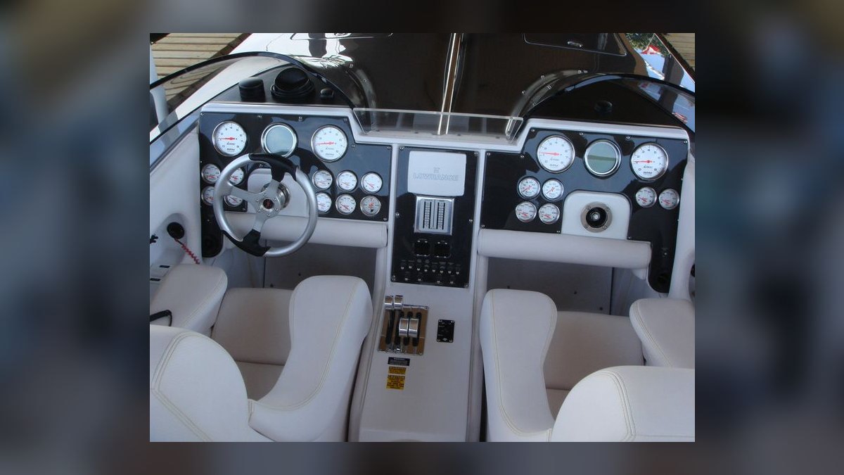 Top 10 Speed Boats 2008 — Best Overall + Best Value — figure 3