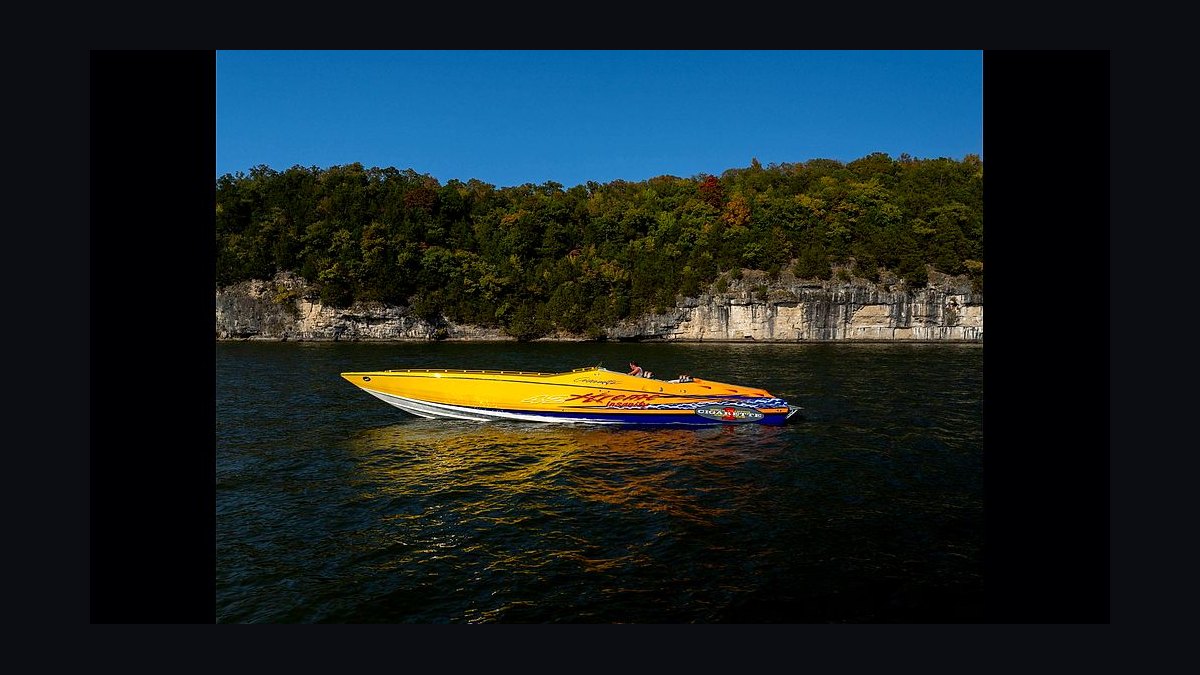 Top 10 Speed Boats 2007 — Best Overall + Best Value — figure 3