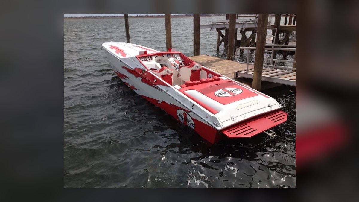 Top 10 Speed Boats 2001 — Best Overall + Best Value — figure 1