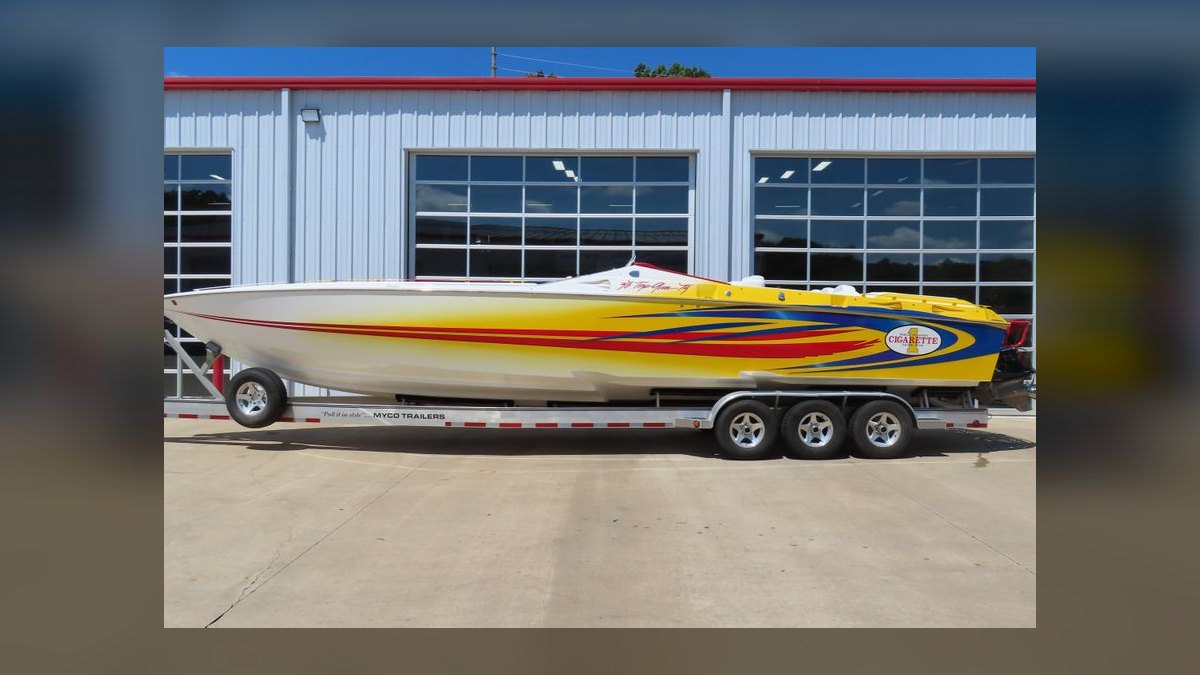 Top 10 Speed Boats 1999 — Best Overall + Best Value — figure 1