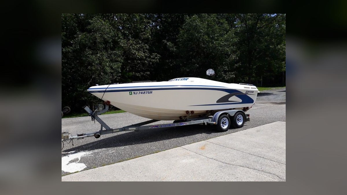 Top 10 Speed Boats 1998 — Best Overall + Best Value — figure 10