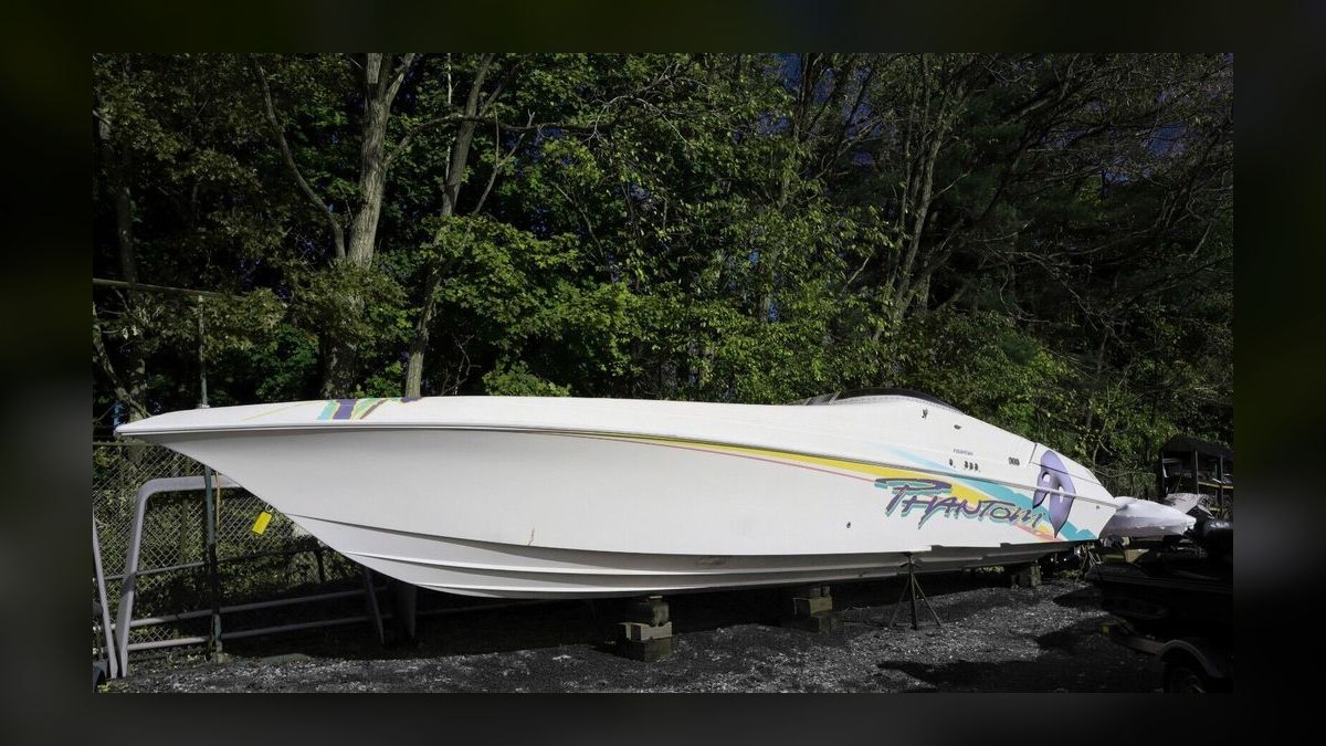 Top 10 Speed Boats 1996 — Best Overall + Best Value