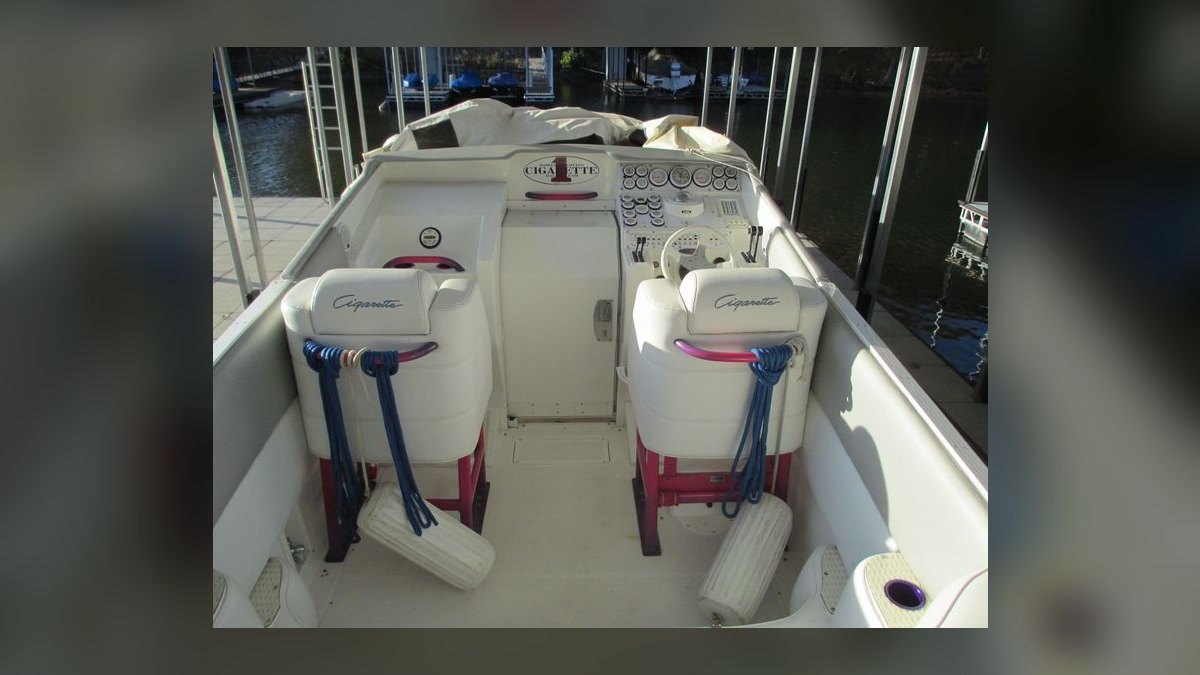 Top 10 Speed Boats 1993 — Best Overall + Best Value — figure 1