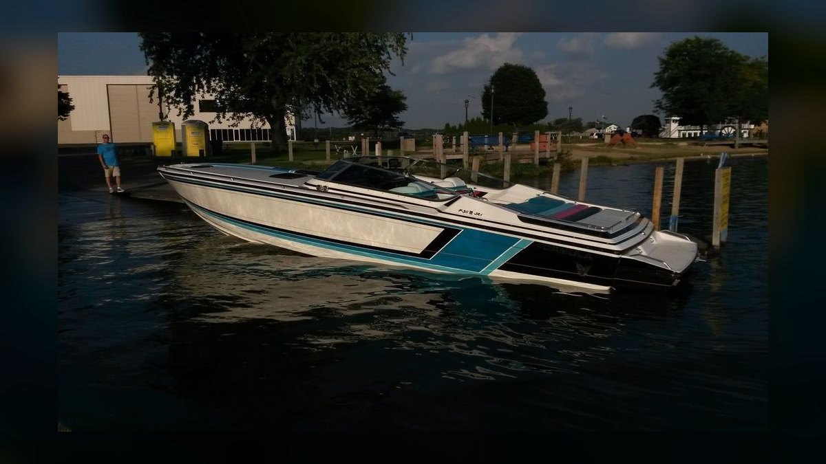 Top 10 Speed Boats 1988 — Best Overall + Best Value — figure 4