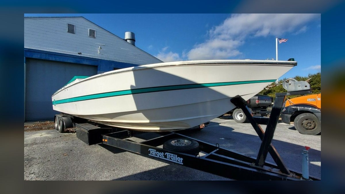 Top 10 Speed Boats 1988 — Best Overall + Best Value