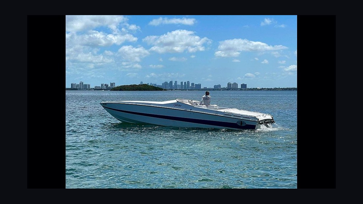 Top 10 Speed Boats 1983 — Best Overall + Best Value — figure 1