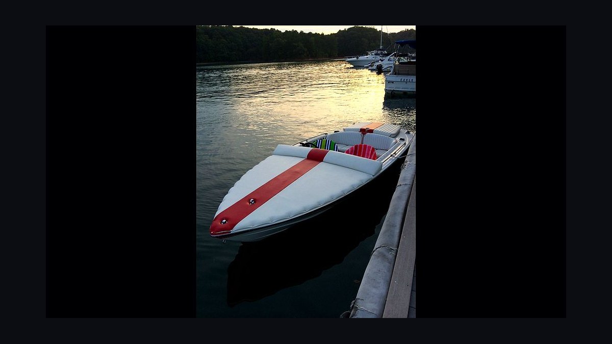 Top 10 Speed Boats 1983 — Best Overall + Best Value — figure 6