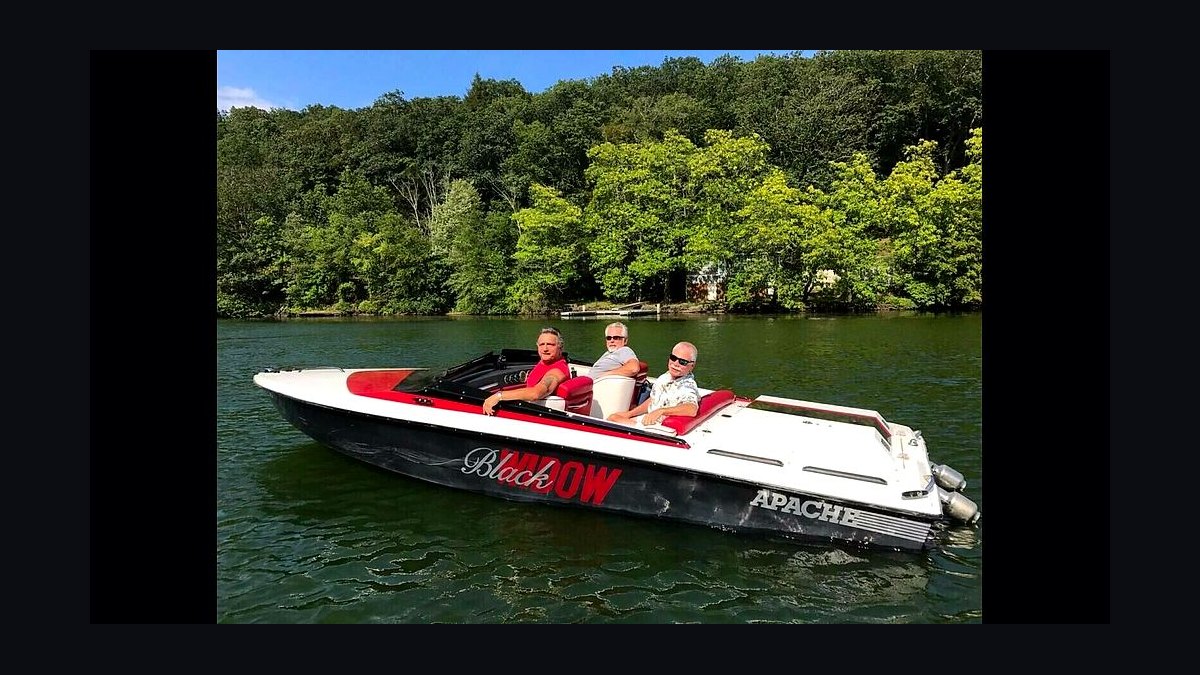 Top 10 Speed Boats 1982 — Best Overall + Best Value — figure 6