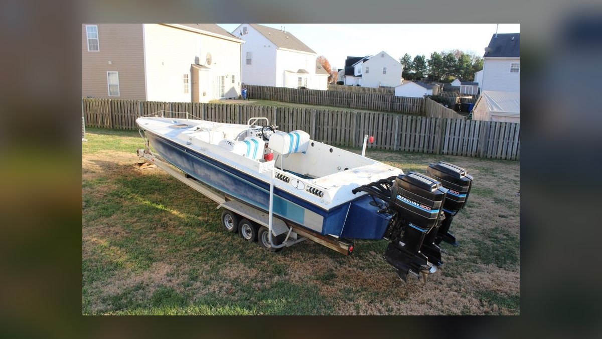 Top 10 Speed Boats 1976 — Best Overall + Best Value