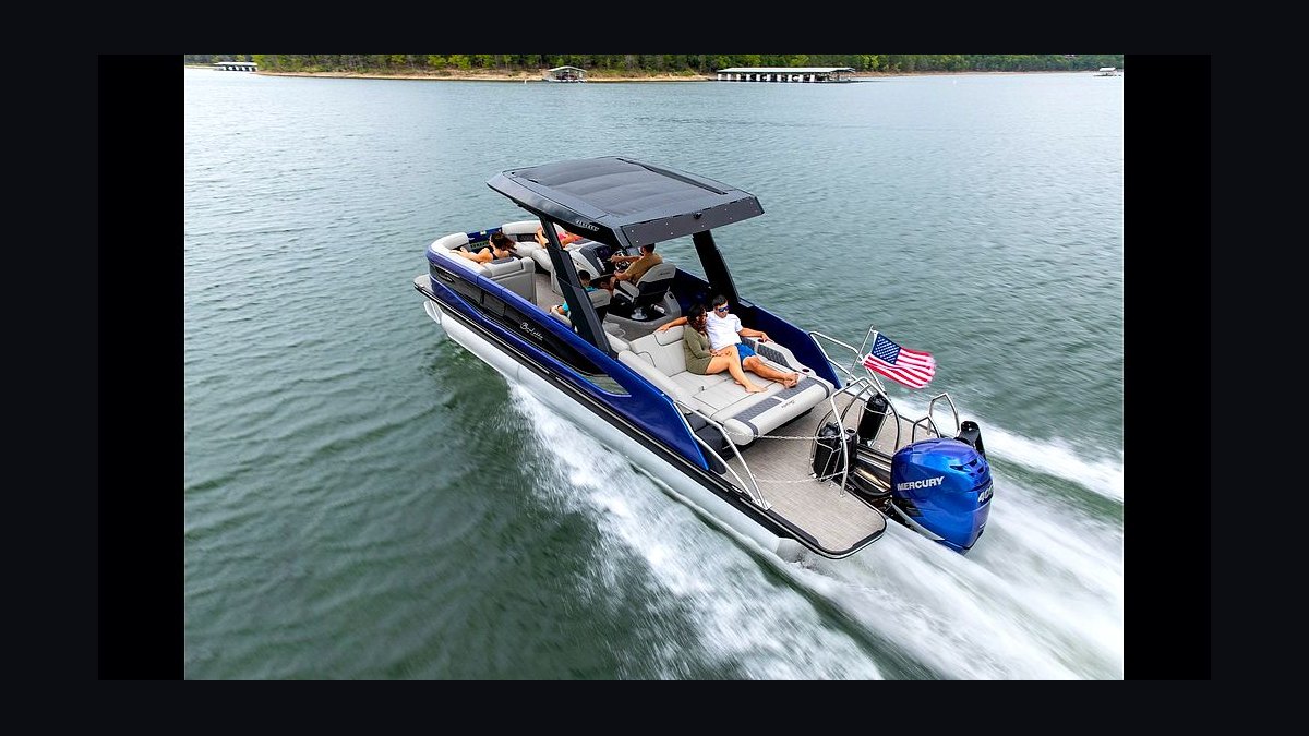 Top 10 Barletta Pontoon Models in 2027 — figure 5