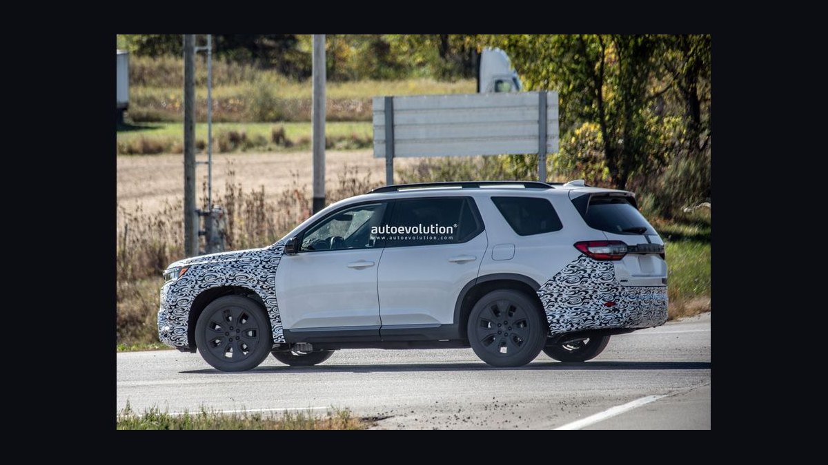 Top 10 Mid-Size SUVs 2027 — Best Overall + Best Value