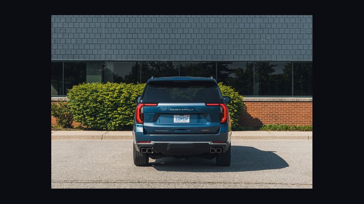 Top 10 Full-Size SUVs 2027 — Best Overall + Best Value