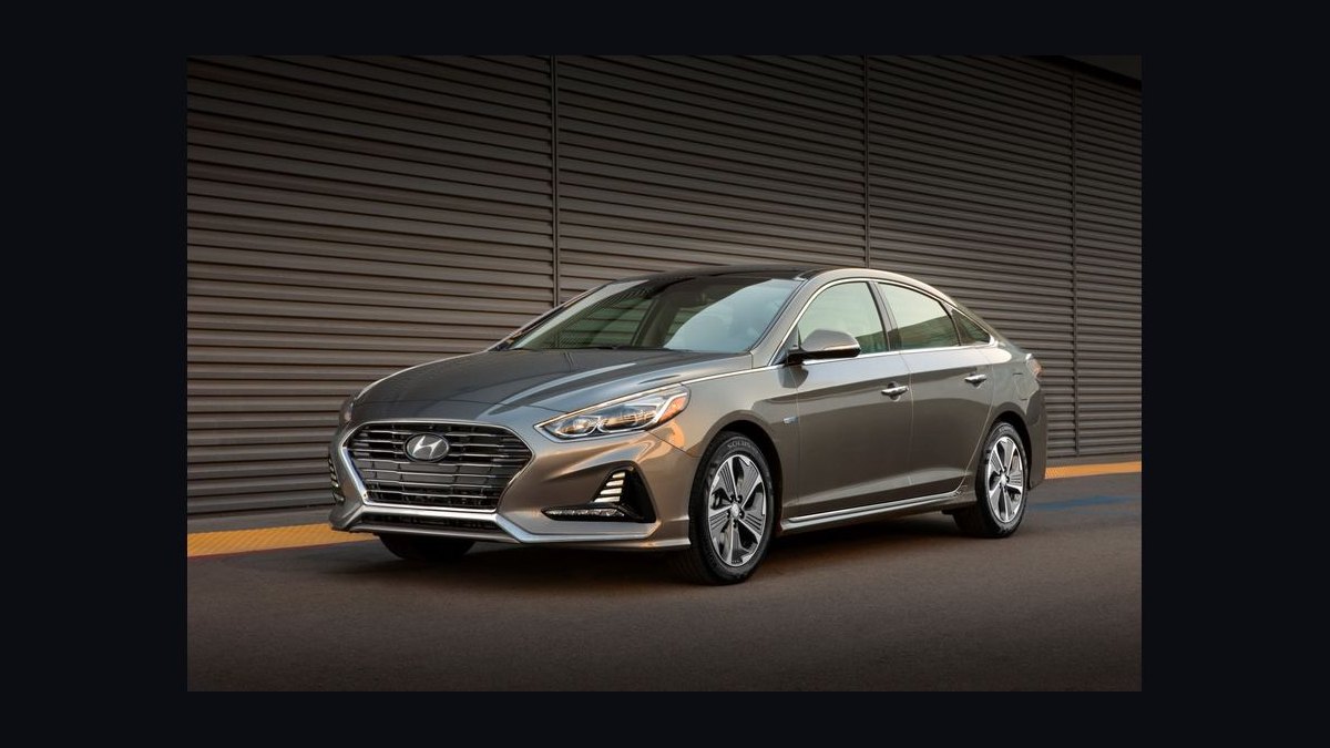 Top 10 Mid-Size Sedans 2027 — Best Overall + Best Value — figure 9