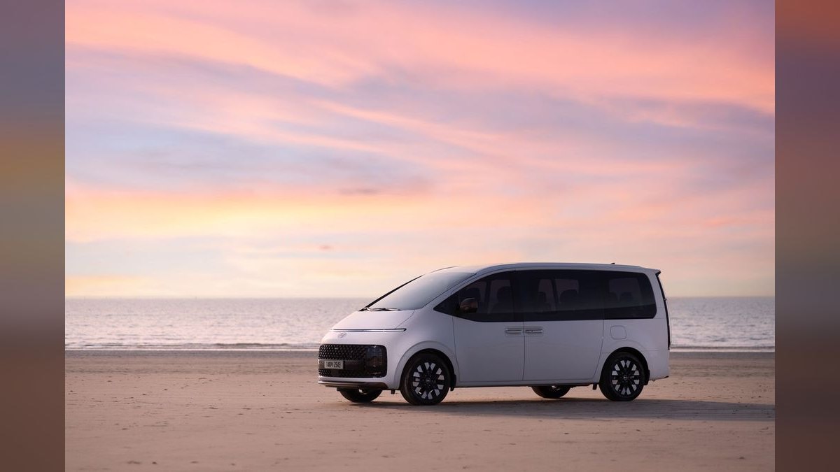 Top 10 Minivans 2025 — Best Overall + Best Value — figure 4