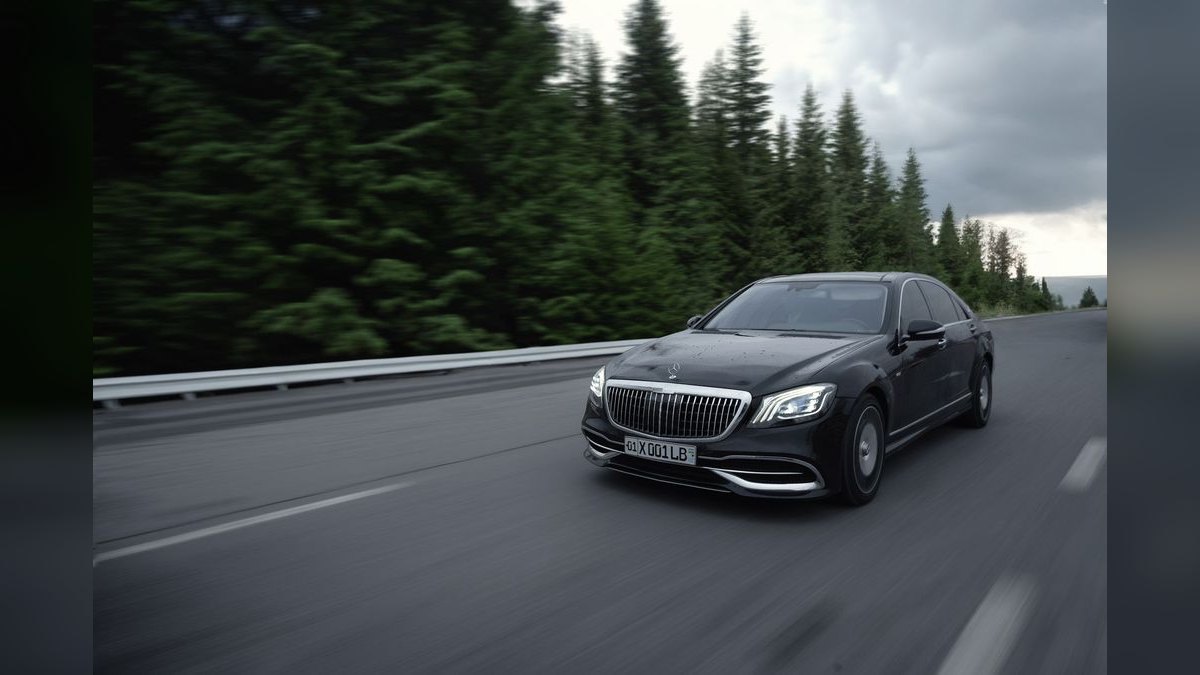 Top 10 Luxury Sedans 2027 — Best Overall + Best Value — figure 5