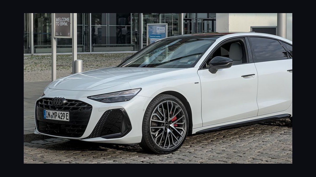 Top 10 Luxury Sedans 2027 — Best Overall + Best Value — figure 7